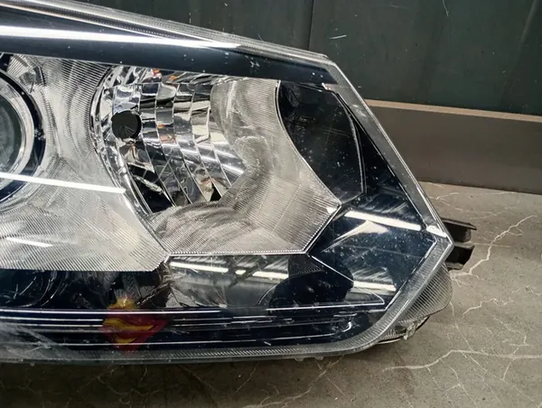 Farol direito SKODA YETI LIFT 2013- BI-XENON 5l1941018d image 4