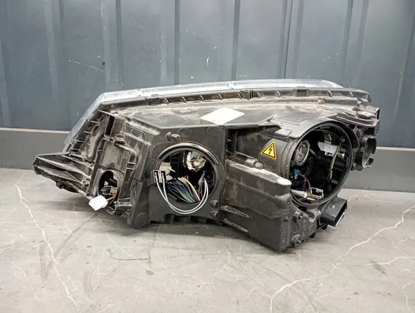 Farol direito SKODA YETI LIFT 2013- BI-XENON 5l1941018d image 6