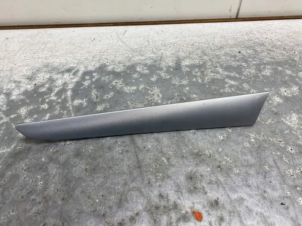 AUDI Q5 LIFT 8R FITA DECORATIVA PORTA DIANTEIRA DIREITA QP8 8R0867410 image 1