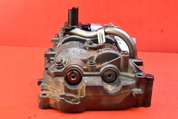 Pompe à huile d'occasion OEM 03L103537 pour Audi A4 B8 2.0 TDI image 5