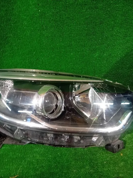 Oikea Etuheijastin Renault Captur I 13- OEM 260103714R image 2