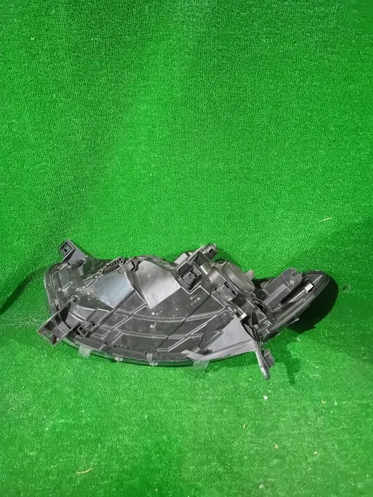 Oikea Etuheijastin Renault Captur I 13- OEM 260103714R image 8