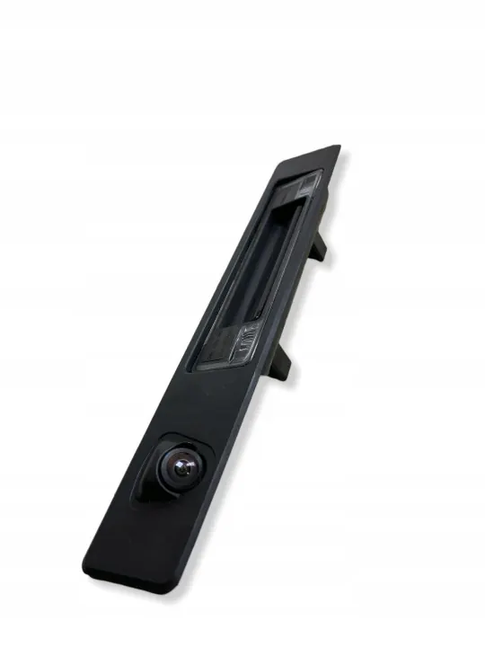 Volvo V60 Kofferbakklep Afwerking Handgreep OEM 32149879 image 3