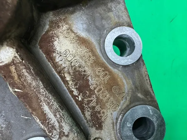 OEM 079109361J Accionamiento Bomba Aceite Audi A6 C6 4.2 V8 image 4