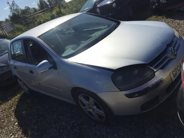 Oljepump OEM 03C115105H för VW Golf 1.6L 2004 image 5