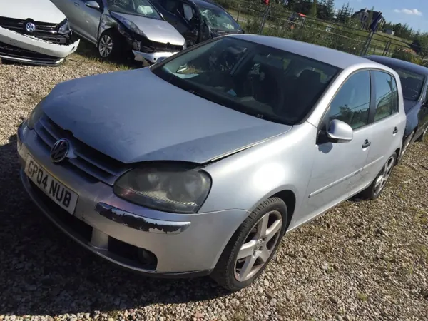 Oljepump OEM 03C115105H för VW Golf 1.6L 2004 image 8