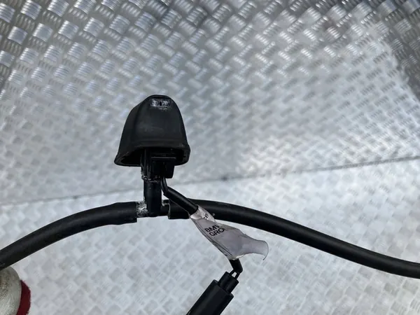 Windshield Washer Nozzles BMW 3 E92 LCI 2.0 D image 4