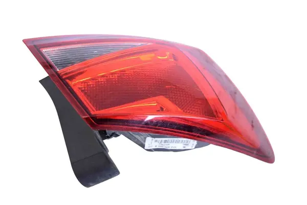 Luz trasera izquierda SEAT LEON SC 5F0945095B image 2