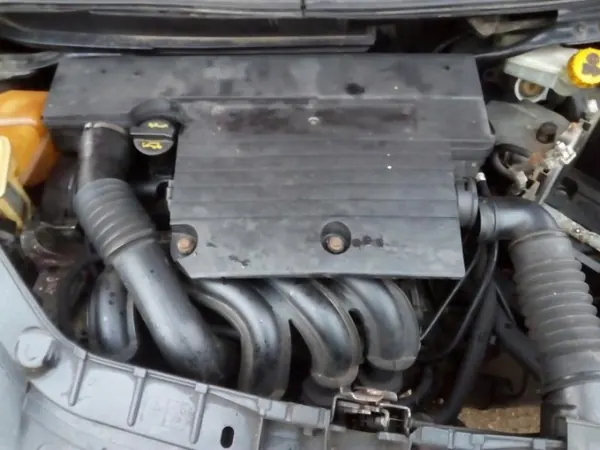 Pompe à huile OEM 98MM6604AD pour Mazda 2 1.4L 2003 image 7