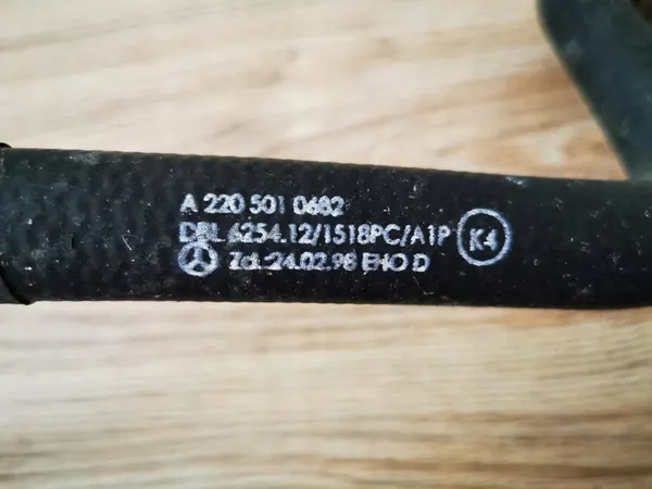 Mercedes-Benz A220 500 0049 Koelvloeistof Reservoir image 2