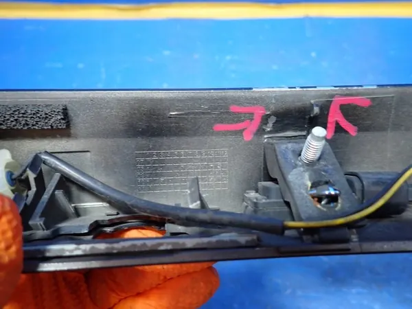 Moldagem de porta-malas Jaguar XF X250 OEM HQHQHHQWPEWQE image 9