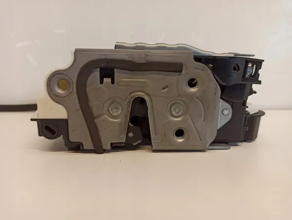 SEAT LEON III Rechte Hintertürschloss 5K4839016AG image 3