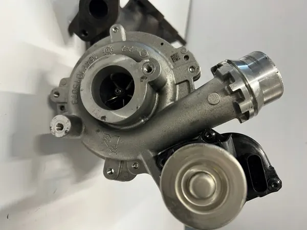 Turbo BorgWarner para Renault Mercedes image 8