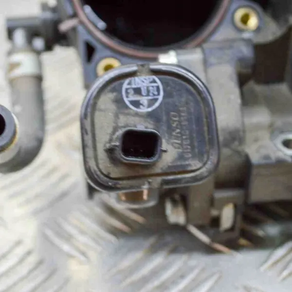 Insugningsmanifold Nissan Qashqai II 1.6L 120kw OEM 0120105161 image 6