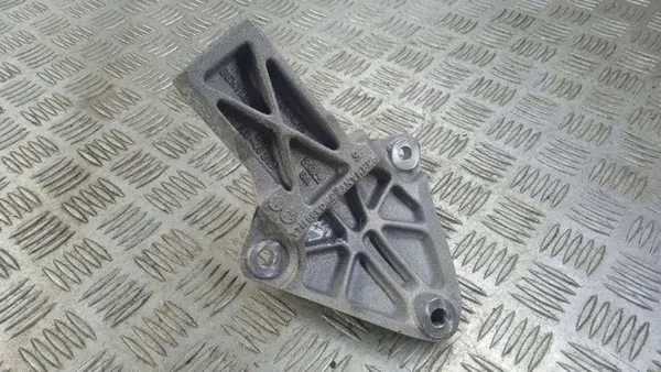 Gebrauchtes Bentley Getriebelager OEM 3W0399114A image 3