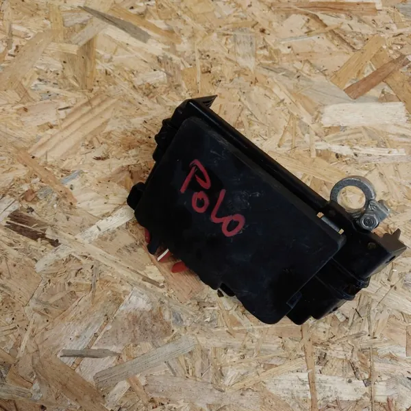 Zekeringkast OEM 2Q0937548D voor VW Polo 2Q 1.0TSI image 2