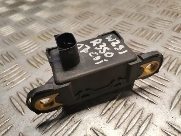 Mercedes-Benz ESP gyrvinkelgivare OEM 0045423818 image 3