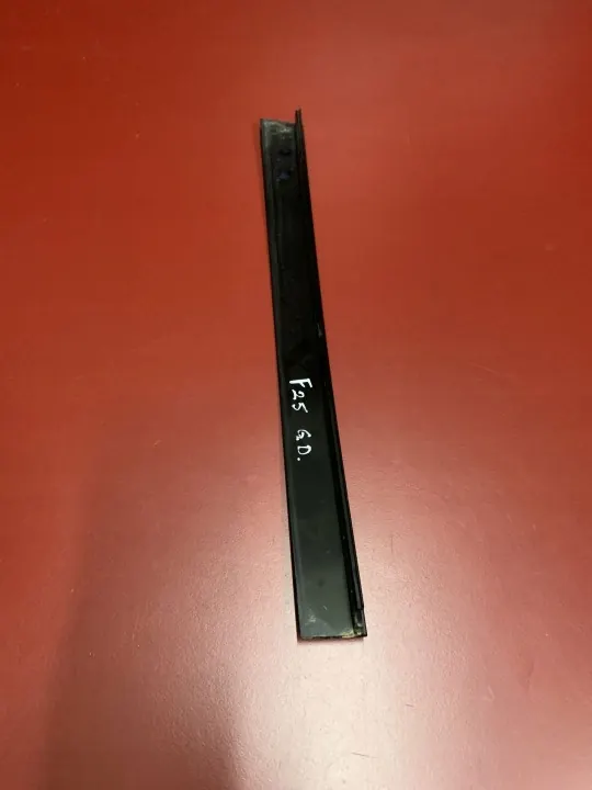 Moldura ventana trasera BMW X3 F25 OEM KSI3006 image 3