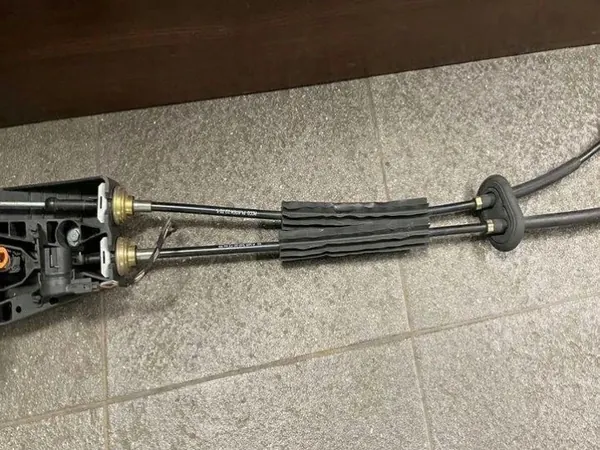 OEM 1683600073 Liaison de Boîte pour Mercedes W168 1.7DCI image 4