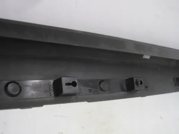 Volvo V90 II S90 vänster tröskelskydd OEM 31386125 image 6