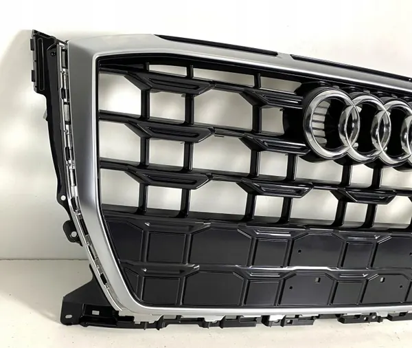 Audi Q2 81A Calandre Avant OEM 81A853651 S Line image 4