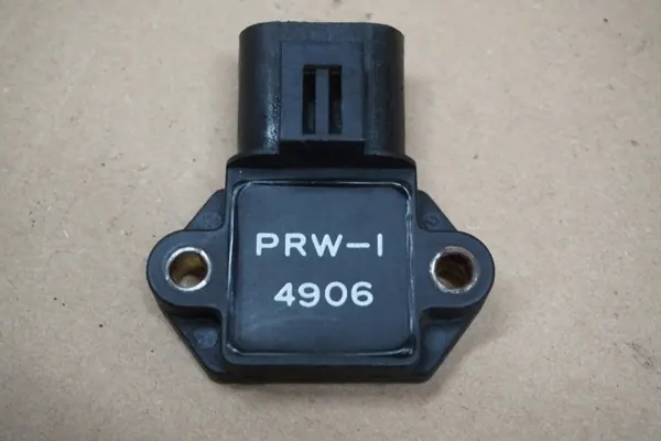 Módulo de encendido Nissan Terrano II OEM TERRANO MODUŁ ZAPŁONOWY image 2