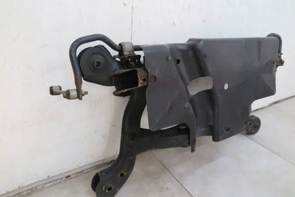 Mercedes-Benz GLC W253 Hinterachsträger Sled OEM SANKI image 3