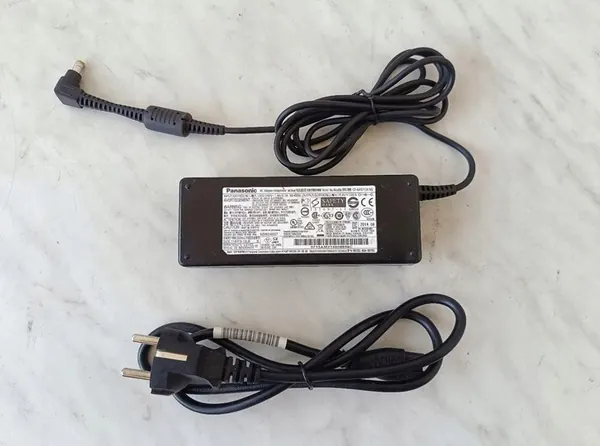 Alimentation PANASONIC 15.6V 7.05A CF-AA5713A M3 image 2