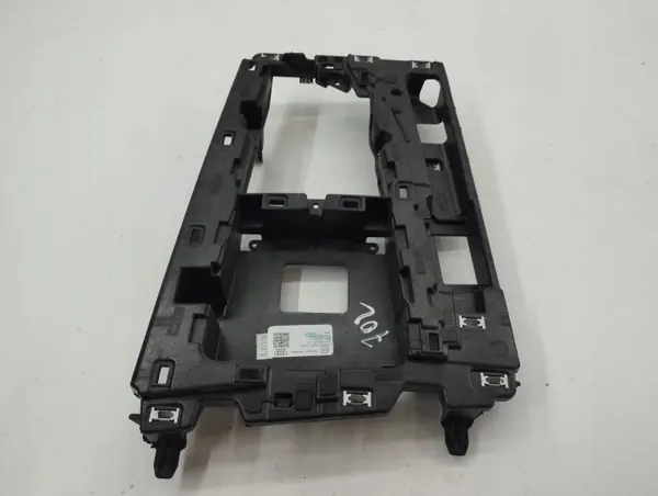 Audi Q5 Mitteltunnelrahmen OEM 80A863004 image 2