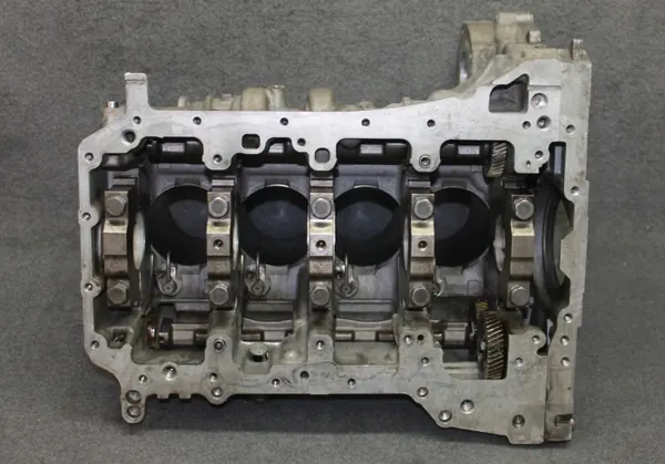 Bloque Motor OEM 7811138 para BMW N47D20A 177CV image 5