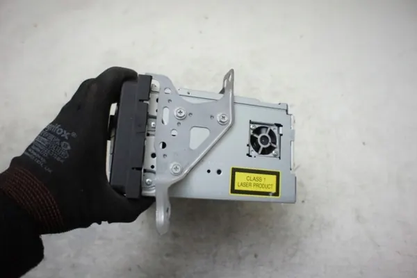 Toyota Avensis T27 GPS-navigatieradio OEM 86113-60V860 image 4