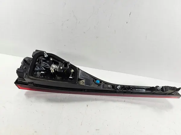 Luz trasera izquierda Renault Megane IV HB 265550248R image 6