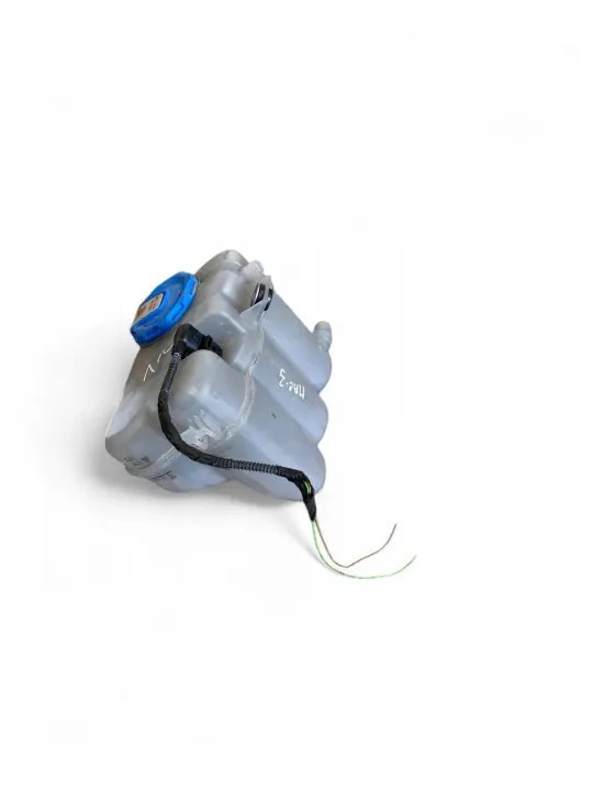 Porsche Kühlmittelbehälter OEM 95B121407B Gebraucht image 7