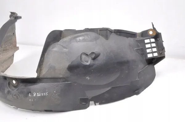 Dacia Logan MCV II Front Right Wheel Arch 638404363R image 3