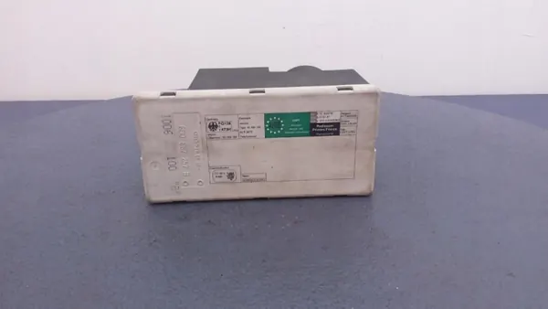 Bomba de cierre central Audi A4 B5 OEM 8D0862257B image 4