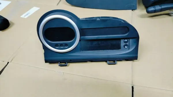 Instrumentpanel Renault Twingo II OEM 280346262R image 2