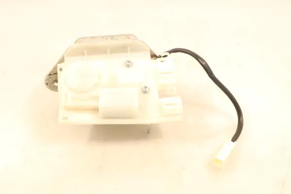 Fecho porta-malas Honda Jazz III OEM 0023 - Usado image 5