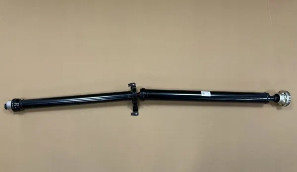 Arbre de Transmission Audi Q8 Q7 OEM 4M0521101AL - Occasion image 2