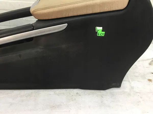 Mercedes-Benz ML W164 middenconsole armsteun OEM A1646801314 image 9