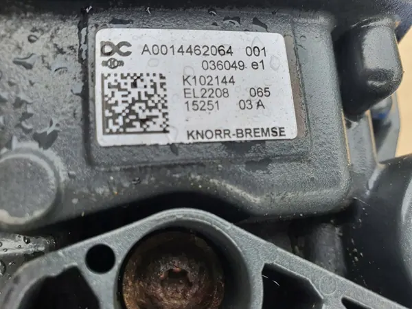Base dessiccateur air Mercedes Actros MP4 A0014462064 image 4