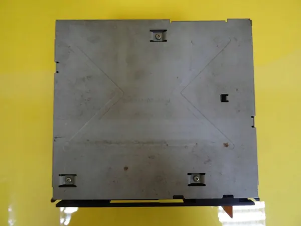 Cambiador CD OEM DRC8920 para Lancia Thesis image 6