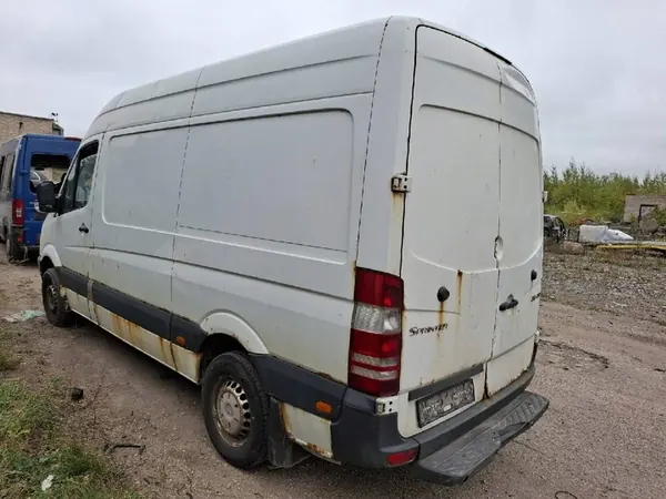 Mercedes-Benz Sprinter Gasklep 2008 2.2L a6460901270 image 8