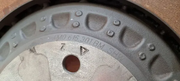 Etujarrusarja SQ8 RSQ8 Q8 400mm Audi OEM 4N0615107AG image 4