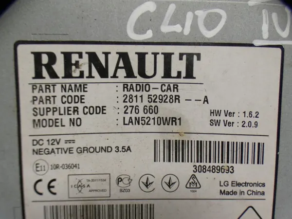 Renault Clio IV Radio Navigation OEM 281152928R image 4
