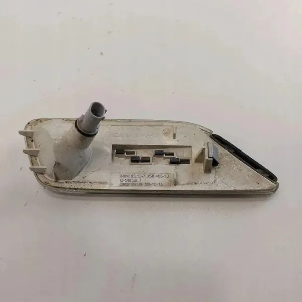 Intermitente izquierdo OEM 7358465 MINI CLUBMAN F54 image 3