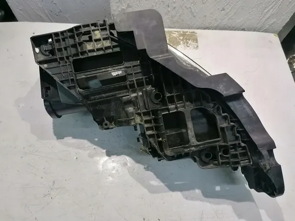 VW GOLF VI 08 Farol Direito 5K1941006J image 3