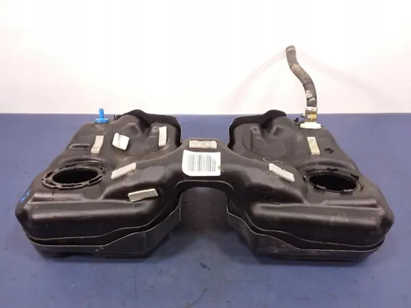 Polttoainesäiliö Ford Mustang 2010-14 OEM Ambit-665443- image 2