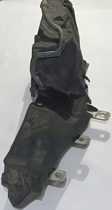 MASERATI GHIBLI Boîtier de Filtre à Cabine image 10