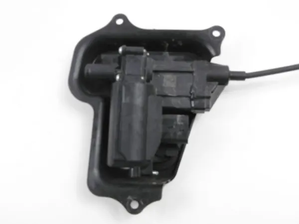 Mercedes central låsaktuator OEM A1667600303 image 5