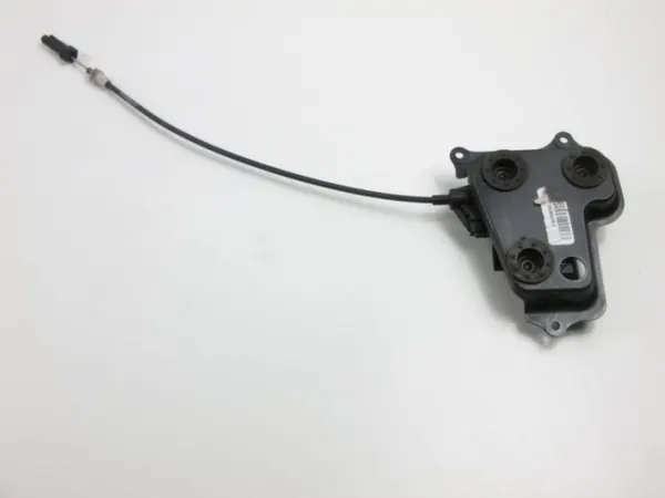 Mercedes central låsaktuator OEM A1667600303 image 7